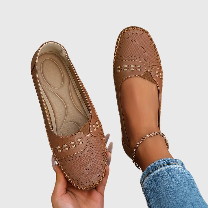 Women's Comfort Shoes in Beige, Brown or Coffee