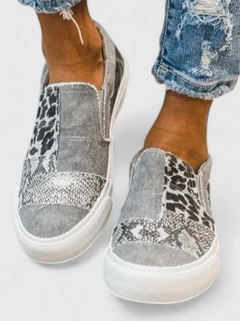 Women's Comfort Loafers in Khaki, Black and Gray
