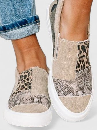 Women's Comfort Loafers in Khaki, Black and Gray