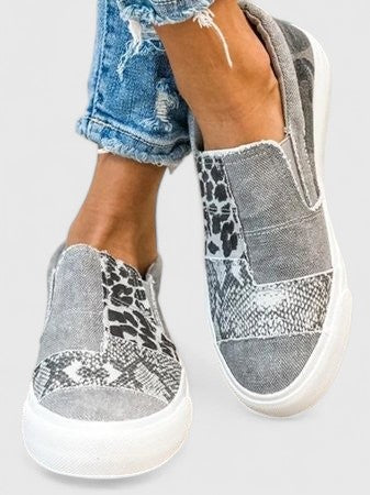 Women's Comfort Loafers in Khaki, Black and Gray