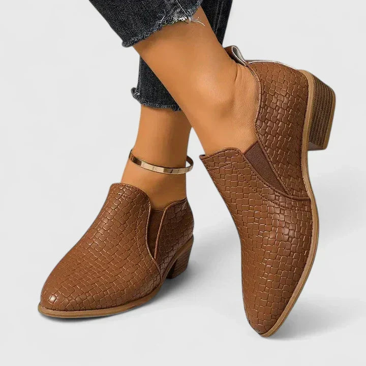 Women's Comfort Shoes in Black, Beige and Brown