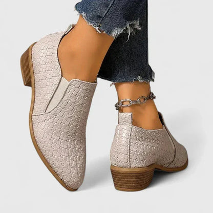 Women's Comfort Shoes in Black, Beige and Brown