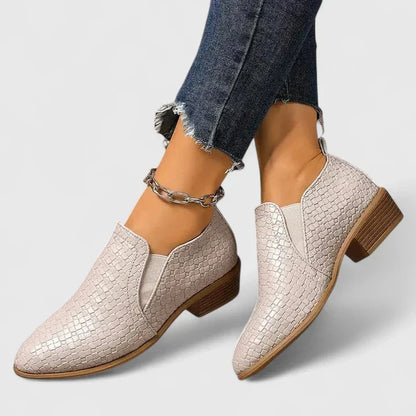 Women's Comfort Shoes in Black, Beige and Brown
