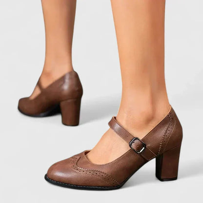 Women's Comfort Shoes in Black and Brown