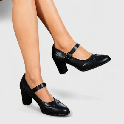 Women's Comfort Shoes in Black and Brown