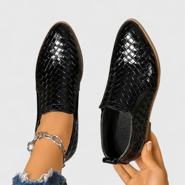 Women's Comfort Shoes in Black, Beige and Brown