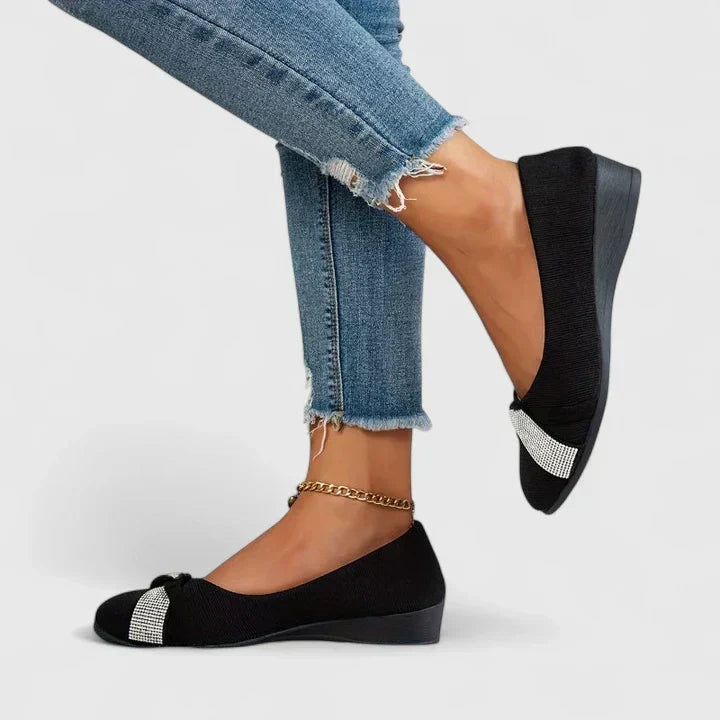 Women's Comfort Shoes in Black, US Sizes 5-11